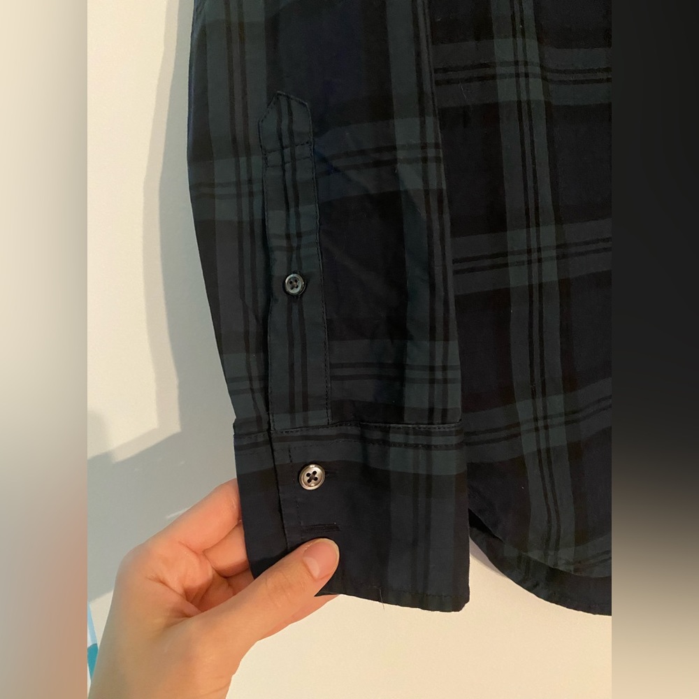 J.Crew Plaid Quarter Button Down Size 2 - Picture 2 of 7